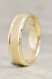 Yellow Gold Men S Hammered Band Mens Gold Wedding Band Gold Wedding Band Engagement Rings Opal
