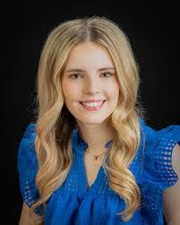 Audrey Mahan's Instagram, Twitter & Facebook