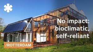 Living in a 'naturhus' under a layer of protective glass is perfect for staying toasty and comfortable during sweden's … Rotterdam Solar Home Harvests Energy Food Winter Heat Youtube