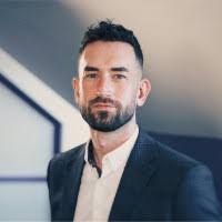 Michael Mawhinney's Instagram, Twitter & Facebook