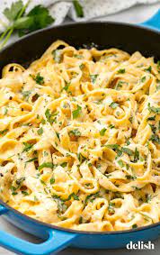Cozy Up With This Creamy Fettuccine Alfredo Recipe Homemade Fettuccine Pasta Recipes Alfredo Yummy Pasta Recipes