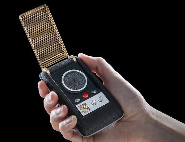 The future is now–The Star Trek Communicator phone arrives – borg
