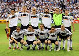 Am ende setzte sich das deutsche team mit 4:2 gegen die portugiesen durch. Em Finale Endspiel Europameister 2016 Fussball Em 2016