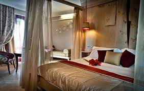 Sentirse Como Una Princesa En Un Hotel En Milan Ver Y Visitar Dormitorios Habitaciones De Hotel Hotel De Diseno