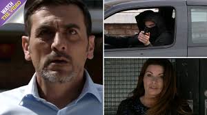 Who is Tyler's mum Vicky in Coronation Street who plays her and when does  she arrive?