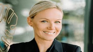 Anna Lundstrom's Instagram, Twitter & Facebook