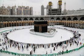 Di indonesia juga banyak masjid yang bagus besar dan indah untuk. Mekah Madinah Dan Riyadh Di Lockdown