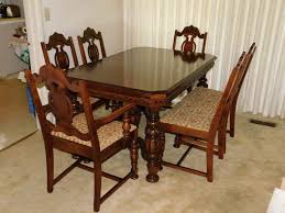 If your family has used the same dining room table since you were young, there's a chance that you've been eating your dinner from a priceless antique. Lot 88 Antique Dining Room Table With 6 Chairs 4 Leaves Auction By Sac Valley Auctions