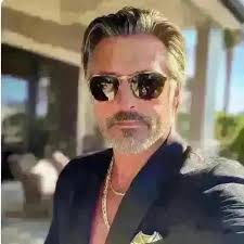 Hiiii.... 🟢 Love you