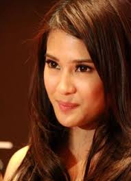 7 hari 24 jam (2014). 43 Love Dian Sastrowardoyo Ideas Indonesian Girls Beauty Graduation Look