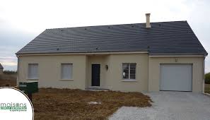 Maison Moderne Avec Toiture En Double Pente Inversee
