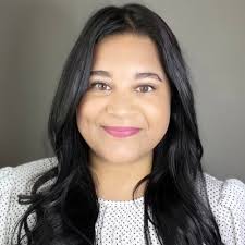 Rebecca Coursey's Instagram, Twitter & Facebook