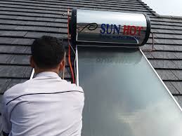 Berbeda dengan water heater sentral, dimana akan memanaskan air sesuai dengan pemakaian air panas total seluruh. Jual Water Heater Pemanas Air Bukit Tinggi Sunhot 0813 5702 0066