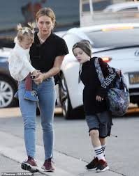 She is reportedly asking for primary physical custody of their son. Hilary Duff Takes Takes Her Two Young Kids To A Party After Returning Home From Honeymoon Daily Mail Online