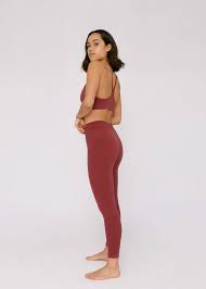 Explore a wide range of the best yoga clothing on aliexpress to find one that suits you! 15 Best Sustainable Yoga Clothing Brands From Europe Panaprium