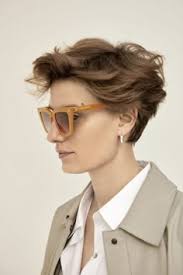 Rachel Murrell (rayraytheredhed)