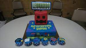 Avoid hitting spikes or you will be reset to the checkpoint. Geometry Dash Party Cakes Birthday 10th Birthday