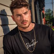 Barry Nazar's Instagram, Twitter & Facebook