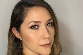 Elly Rivera's Instagram, Twitter & Facebook