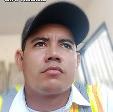 Encontré un kinder en La Paz🇭🇳 en terribles condiciones🥹, pero gracias a  todos los que apoyaron el reto 3000 km podemos financiar la reparación de  esta nueva escuela que beneficiará a mas