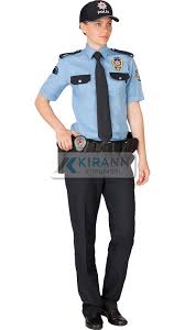 Kadınların çok sevdiği, gardıropların baş tacı tek bir parça var; Polis T Shirt Asker Kiyafeti Asker Kiyafetleri