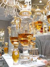 Caron Perfume Boutique Oh How Civilized Caron Perfume Beautiful Perfume Bottle Jasmine Perfume