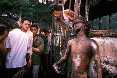 While the initial presence of the military failed to quell the protests, the chinese authorities decided to increase their today the june 4 and 5 tiananmen square protests and massacre continue to resonate worldwide. 45 Tiananmen Square Ideas Square Tiananmen Square Protests Of 1989 History
