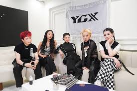 Source ( 1) translator kim hoyeun: She S Worked With Blackpink Twice And Itzy And Now She S On Street Woman Fighter Meet Leejung Lee Koreaboo