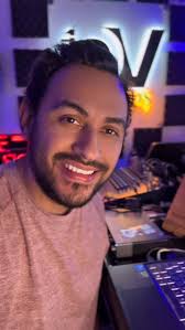 Dan Velasquez Productor Musical #producer #productormusical #arreglista  #cantante #musicos