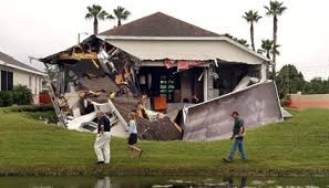 the science behind florida's sinkhole