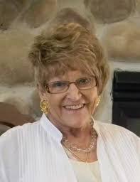 Donna Polizzi's Instagram, Twitter & Facebook