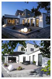 Since its origins in the roman villa, the idea and function of a villa has evolved considerably. Wolf System Kundenhaus Villa Moderne Villa Villen