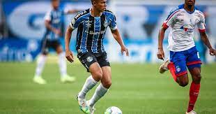 Maybe you would like to learn more about one of these? Colunistas Opinam Vanderson Esta Pronto Para Suprir A Ausencia De Orejuela No Gremio Gzh