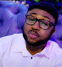 PRETENCE * HYPOCRISY In the world today people believe and love those that  pretends to be what they're not. They value and respect those who disguise  more and dislike those that