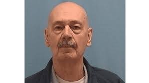 Ray Larsen's Instagram, Twitter & Facebook