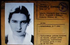 Spacerek z historią: Pamięć o ofiarach na Szucha 25