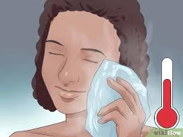 Anda bisa membuat campuran yoghurt dengan oatmeal atau madu asli sebagai masker. 3 Cara Untuk Menghilangkan Jerawat Tanpa Mata Wikihow