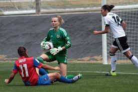 Previously known as superliga femenina, división de honor and liga nacional, it is the women's equivalent of the men's la liga and is run by the real federación española de. Se Cierra El Capitulo 2015 16 De La Primera Division Femenina Espanola Femina Futbol