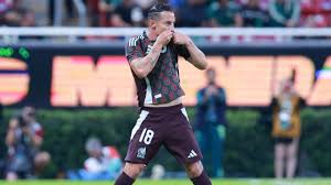 Guardado critica a México: 