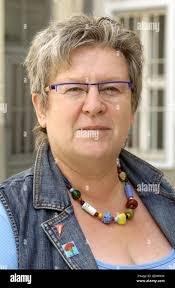 Heidi Rader's Instagram, Twitter & Facebook