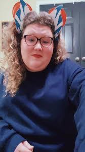 Jessica Beagle's Instagram, Twitter & Facebook