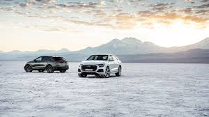 Klikkaa tästä kuvat ja lisätiedot vaihtoautosta. Audi Q8 Cars Hd Wallpapers Cars Wallpapers Audi Wallpapers Audi Q8 Wallpapers 4k Wallpapers 2018 Cars Wallpapers Car Wallpapers Car Hd Hd Wallpaper