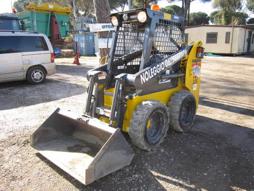 Thomas 105 Skid Steer Loader