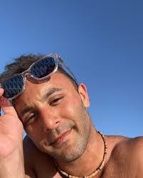 Justin Palermo's Instagram, Twitter & Facebook