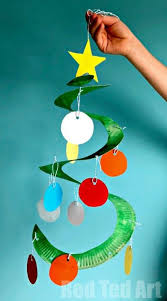 Easy Christmas Crafts For Kids That Are Low Prep Too Preschool Christmas Crafts Classroom Christmas Decorations Preschool Christmas