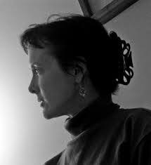 Claire Bateman's Instagram, Twitter & Facebook