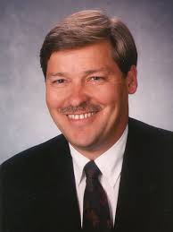 Randy Hackbarth's Instagram, Facebook & TikTok