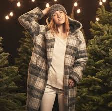 Maybe you would like to learn more about one of these? American Eagle Aerie Canada Holiday Deals Free 25 Gift Card W Your Purchase 75 On Gift Cards More Canadian Freebies Coupons Deals Bargains Flyers Contests Canada