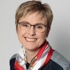 Tammy Hoffmann's Instagram, Twitter & Facebook