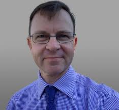 Bruce Warrington's Instagram, Twitter & Facebook